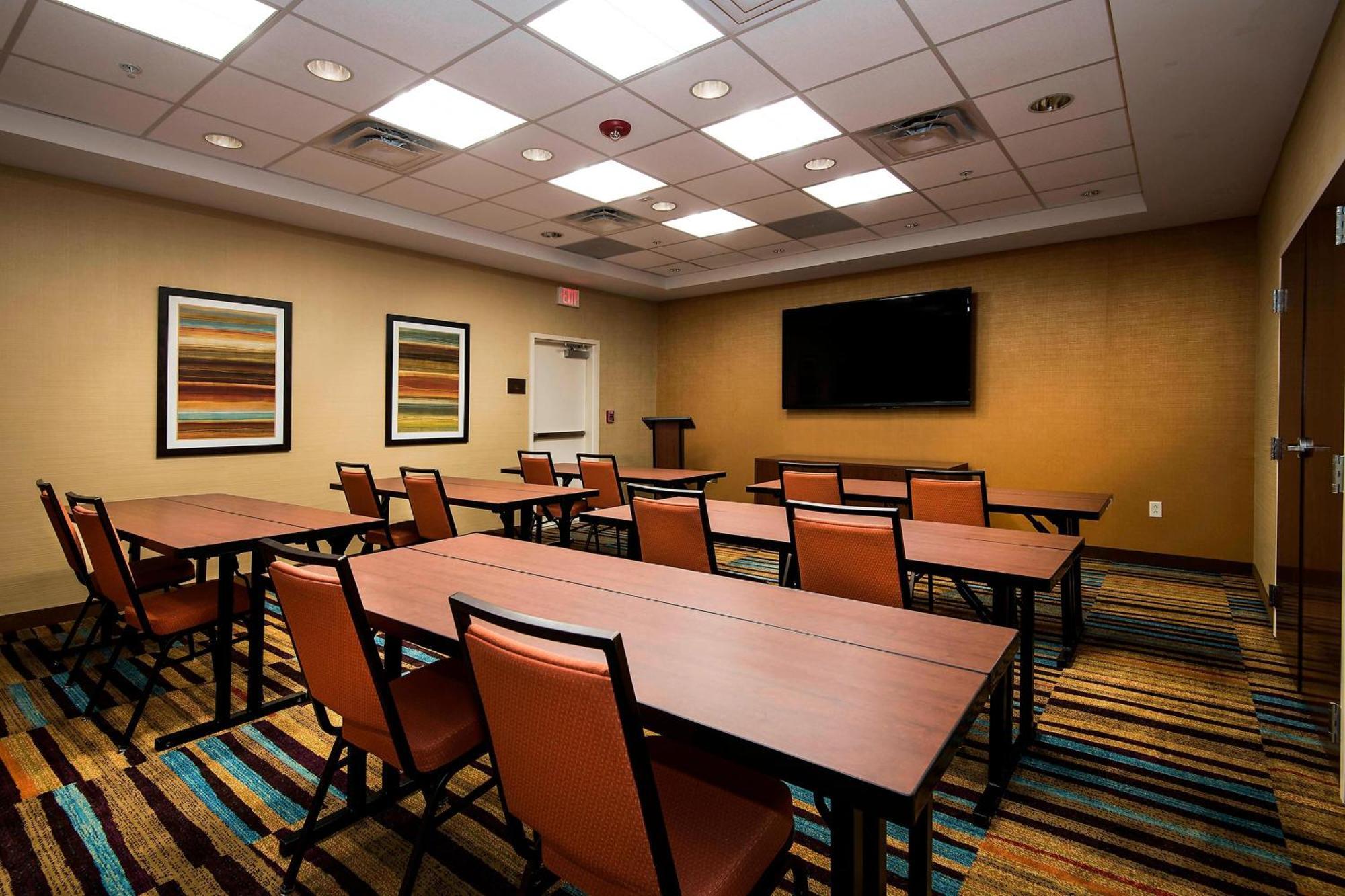 Fairfield Inn & Suites By Marriott Little Rock בנטון מראה חיצוני תמונה